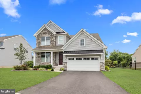 1180 Harper Dr, Warminster, PA 18974