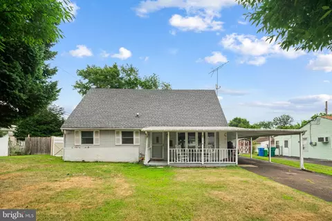 502 Norwood Ave, Croydon, PA 19021
