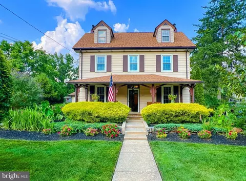 519 Main St, Langhorne, PA 19047