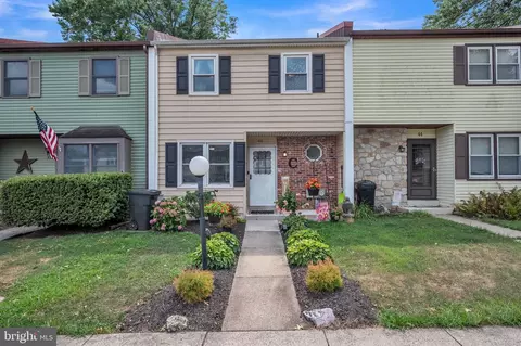 46 Unami Trl, Chalfont, PA 18914