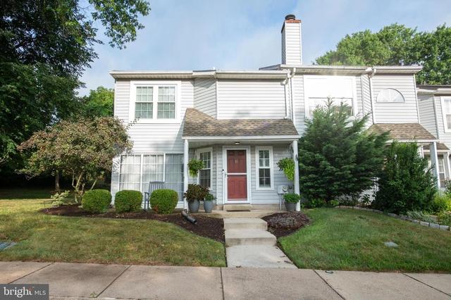 15 Old Mill Ln, Southampton, PA 18966