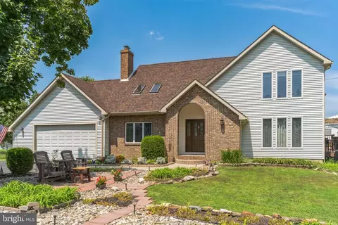 6322 Clearview Ave, Bensalem, PA 19020