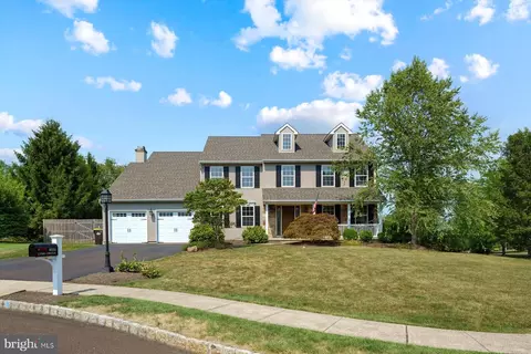 4034 Luke Dr, Doylestown, PA 18902