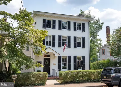 164 E State St, Doylestown, PA 18901