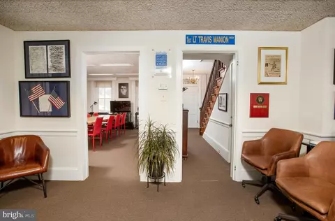 Entry Way - 164 E State St, Doylestown, PA 18901 photo 2 of 2