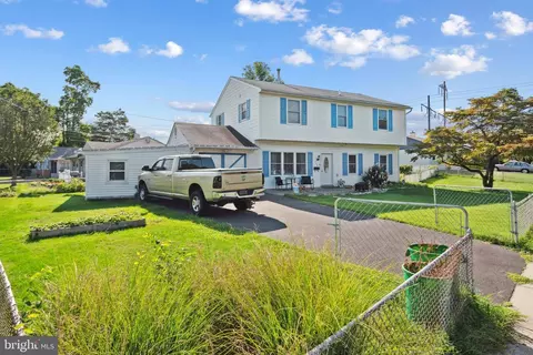 104 Janet Ave, Croydon, PA 19021