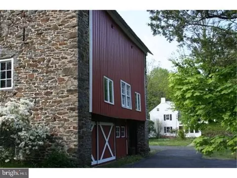 654 Harrisburg School Rd, Quakertown, PA 18951