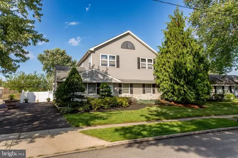 3845 Berkley Rd, Bensalem, PA 19020