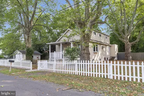 2365 Dubree Ave, Warrington, PA 18976