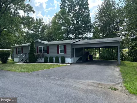 12 Fairway, Quakertown, PA 18951
