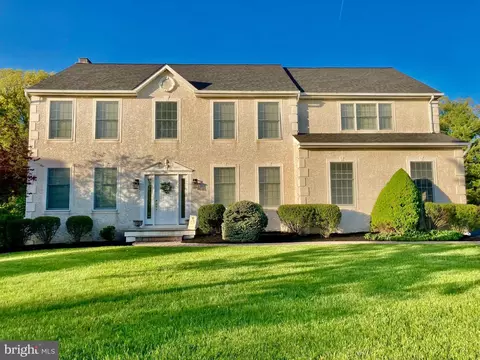 5482 Melissa Ct, Pipersville, PA 18947