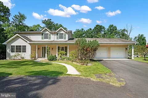 465 Marienstein Rd, Upper Black Eddy, PA 18972