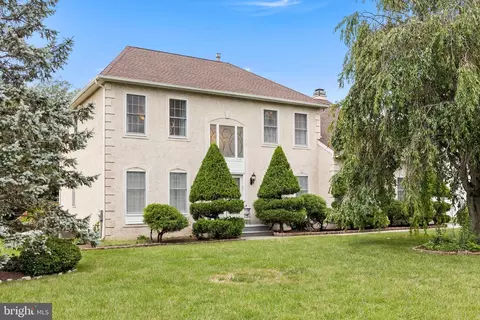154 Orthodox Dr, Richboro, PA 18954