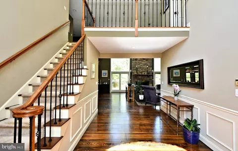 Entry Way - 1415 Wrightstown Rd, Newtown, PA 18940 photo 1 of 10