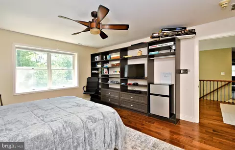 Bedroom - 1415 Wrightstown Rd, Newtown, PA 18940 photo 5 of 7