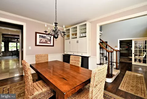 Dining - 1415 Wrightstown Rd, Newtown, PA 18940 photo 3 of 5