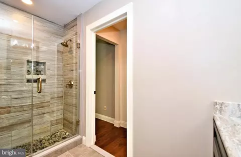 Entry Way - 1415 Wrightstown Rd, Newtown, PA 18940 photo 7 of 10