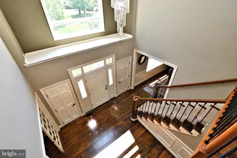 Entry Way - 1415 Wrightstown Rd, Newtown, PA 18940 photo 3 of 10