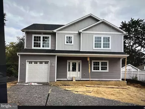 1240 Siles Ave, Feasterville Trevose, PA 19053