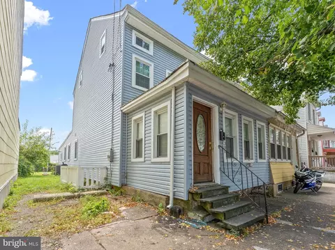 300 Otter St, Bristol, PA 19007