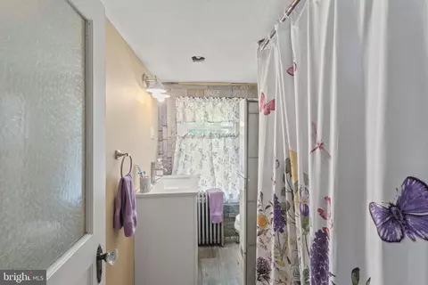 Bath - 1316 Route #113, Perkasie, PA 18944 photo 1 of 3