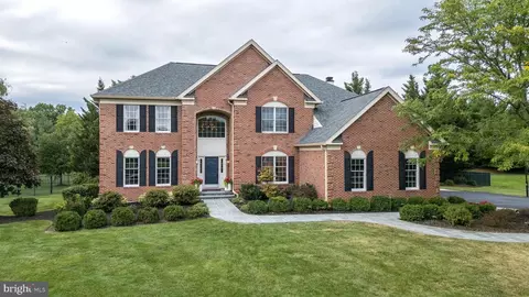 1248 Colts Ln, Yardley, PA 19067