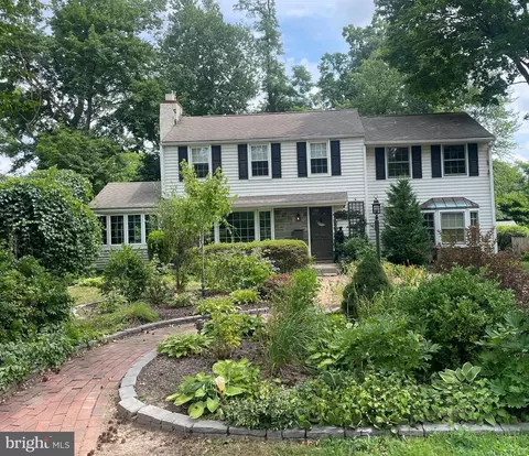 132 Windsor Rd, Yardley, PA 19067