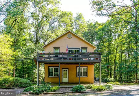 855 Church Rd, Richlandtown, PA 18955