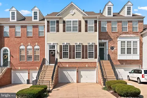 61 Avalon Ct, Doylestown, PA 18901