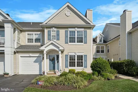 103 Strawberry Ct, Warwick, PA 18974