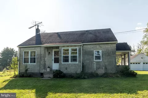 8763 Easton Rd, Revere, PA 18953