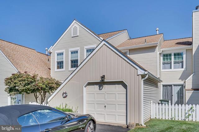 637 Croft Dr, Southampton, PA 18966