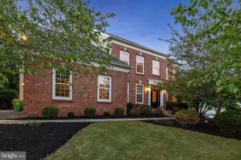 1106 Bancroft Ln, Yardley, PA 19067
