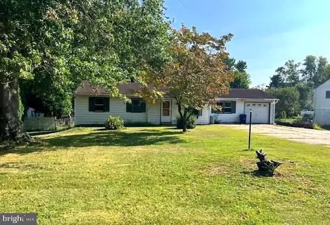 528 W Maple Ave, Langhorne, PA 19047