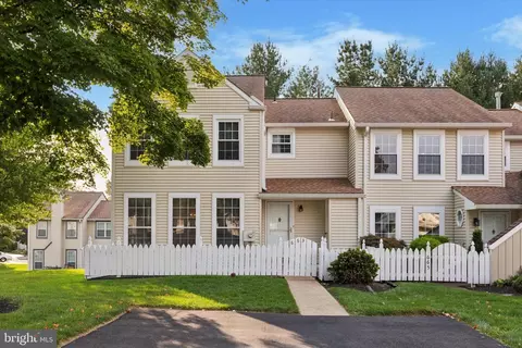 663 Croft Dr, Southampton, PA 18966