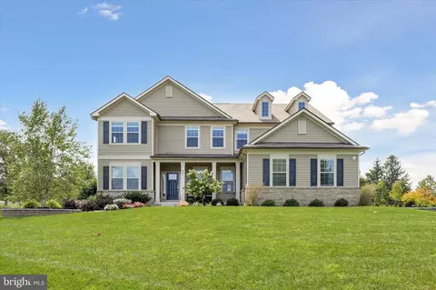 680 Bennett Ln, Perkasie, PA 18944