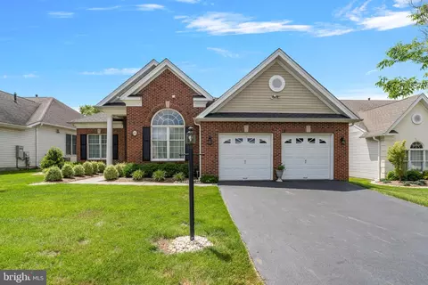 86 Keenan Ln, Southampton, PA 18966