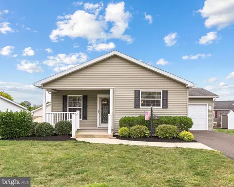 70 Juniper Cir #T 70, New Hope, PA 18938