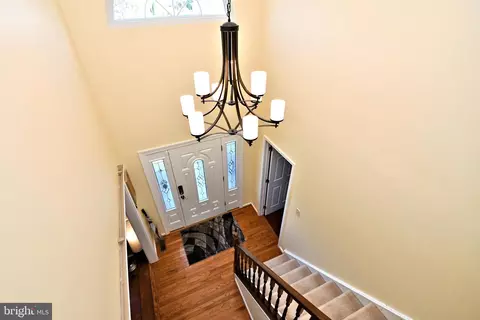 Entry Way - 1728 Hampton Dr, Jamison, PA 18929 photo 2 of 4