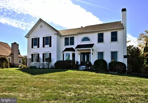 Exterior - 1728 Hampton Dr, Jamison, PA 18929 photo 4 of 13