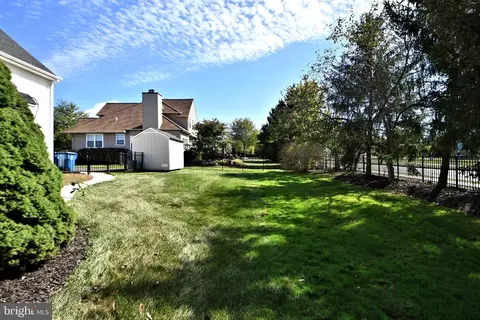 Exterior - 1728 Hampton Dr, Jamison, PA 18929 photo 13 of 13