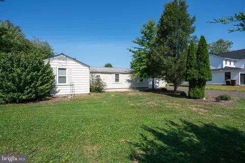 419 Fairhill Rd, Hatfield, PA 19440