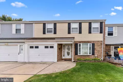 6236 Nathan Hale Ct, Bensalem, PA 19020