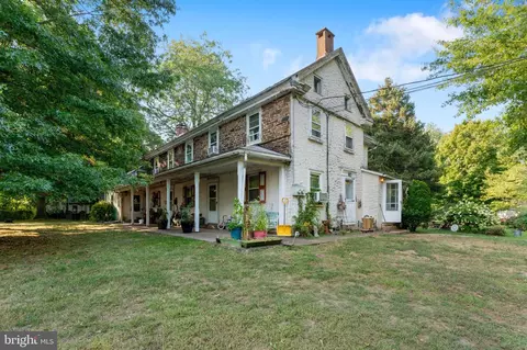10 Dublin Rd, Perkasie, PA 18944