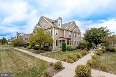 323 Katie Ln, Perkasie, PA 18944