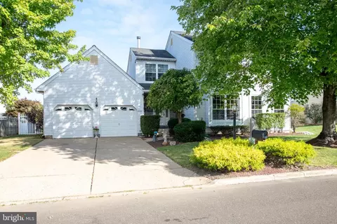 2580 Headhouse Sq N #N, Bensalem, PA 19020