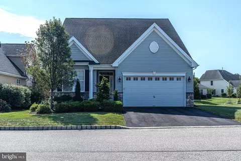 1355 Creekside Ln, Quakertown, PA 18951