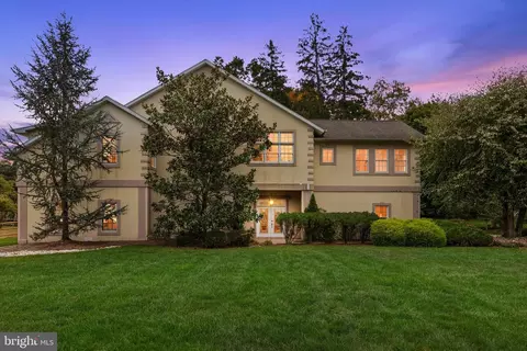 109 Riverview Ave, Washington Crossing, PA 18977