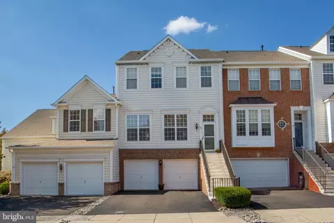 10 Cornerstone Ct, Doylestown, PA 18901