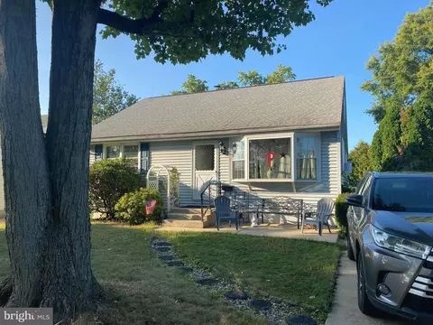 467 2nd Ave, Warminster, PA 18974
